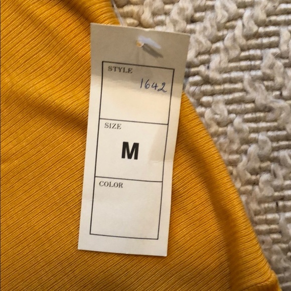 ochre turtleneck lightweight knit - Picture 4 of 13